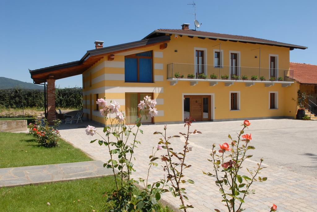 Agriturismo Fior Di Campo Dronero Luaran gambar