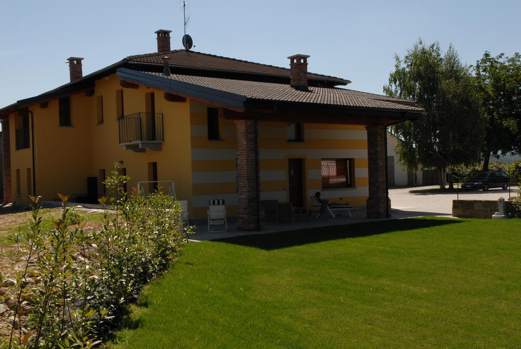 Agriturismo Fior Di Campo Dronero Luaran gambar