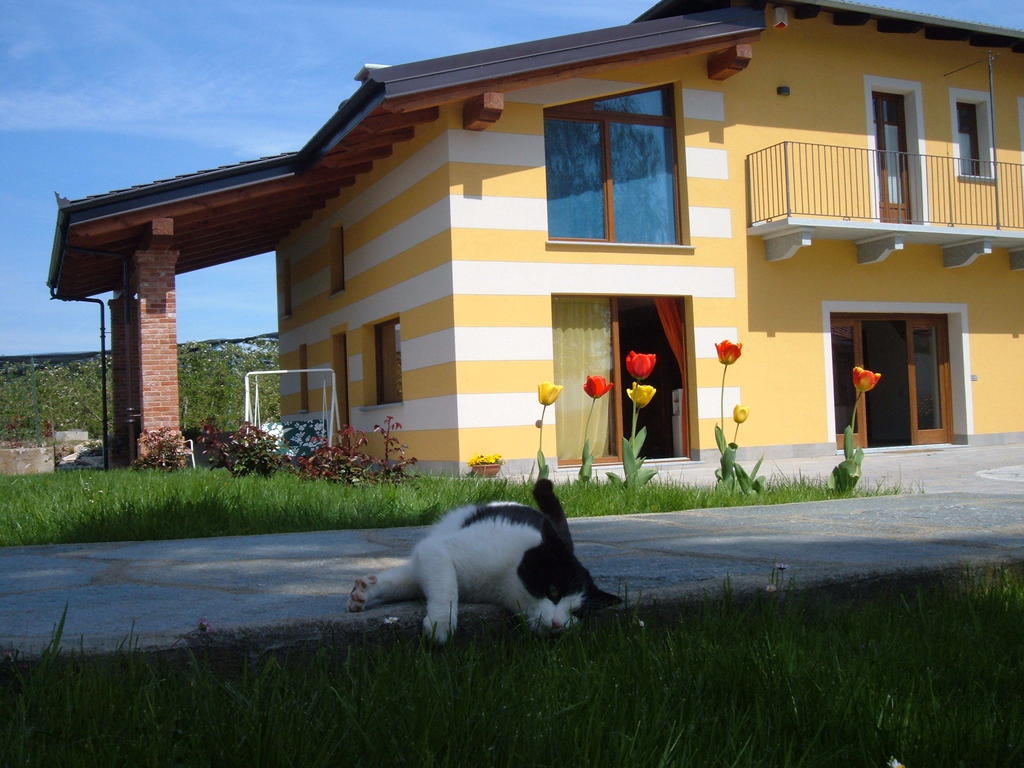 Agriturismo Fior Di Campo Dronero Luaran gambar