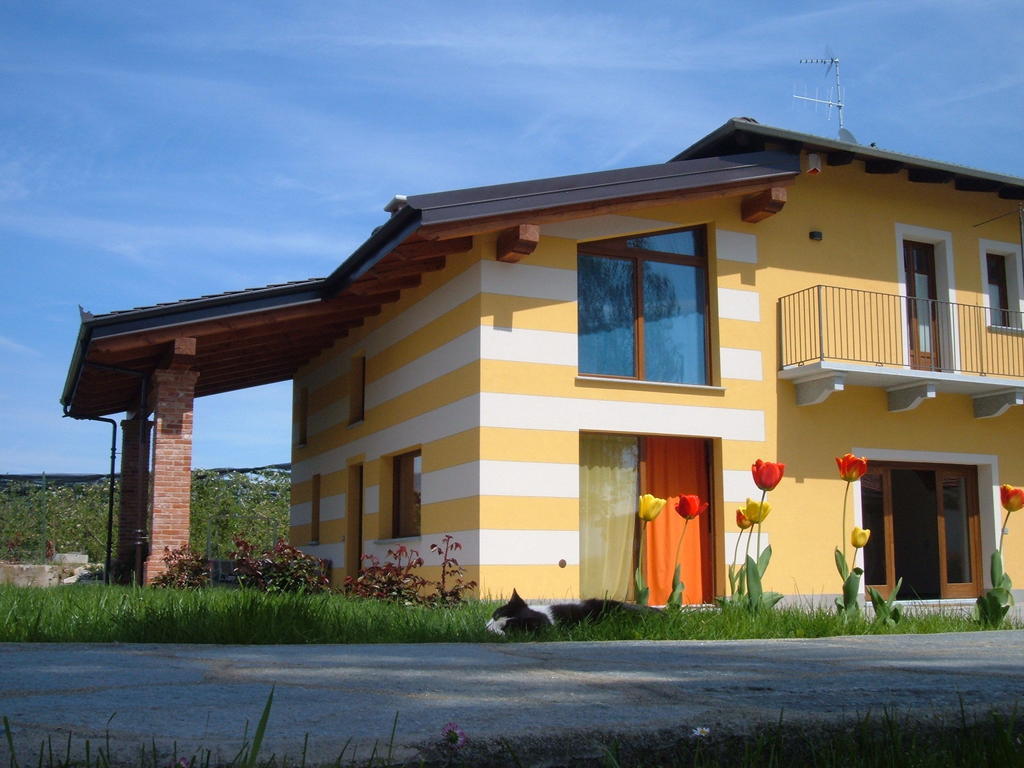 Agriturismo Fior Di Campo Dronero Luaran gambar